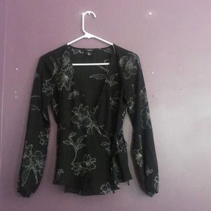 F21 cute tie front printed top